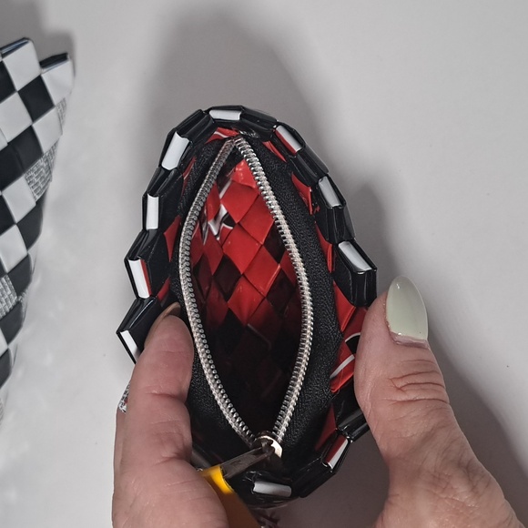 Womens black & white & red newspaper wrap wristlet with matching coin purse. - Picture 7 of 9